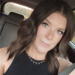 Meet your Posher, Chelsey